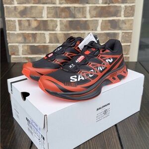 Salomon Men's Black and Orange Athletic Shoes